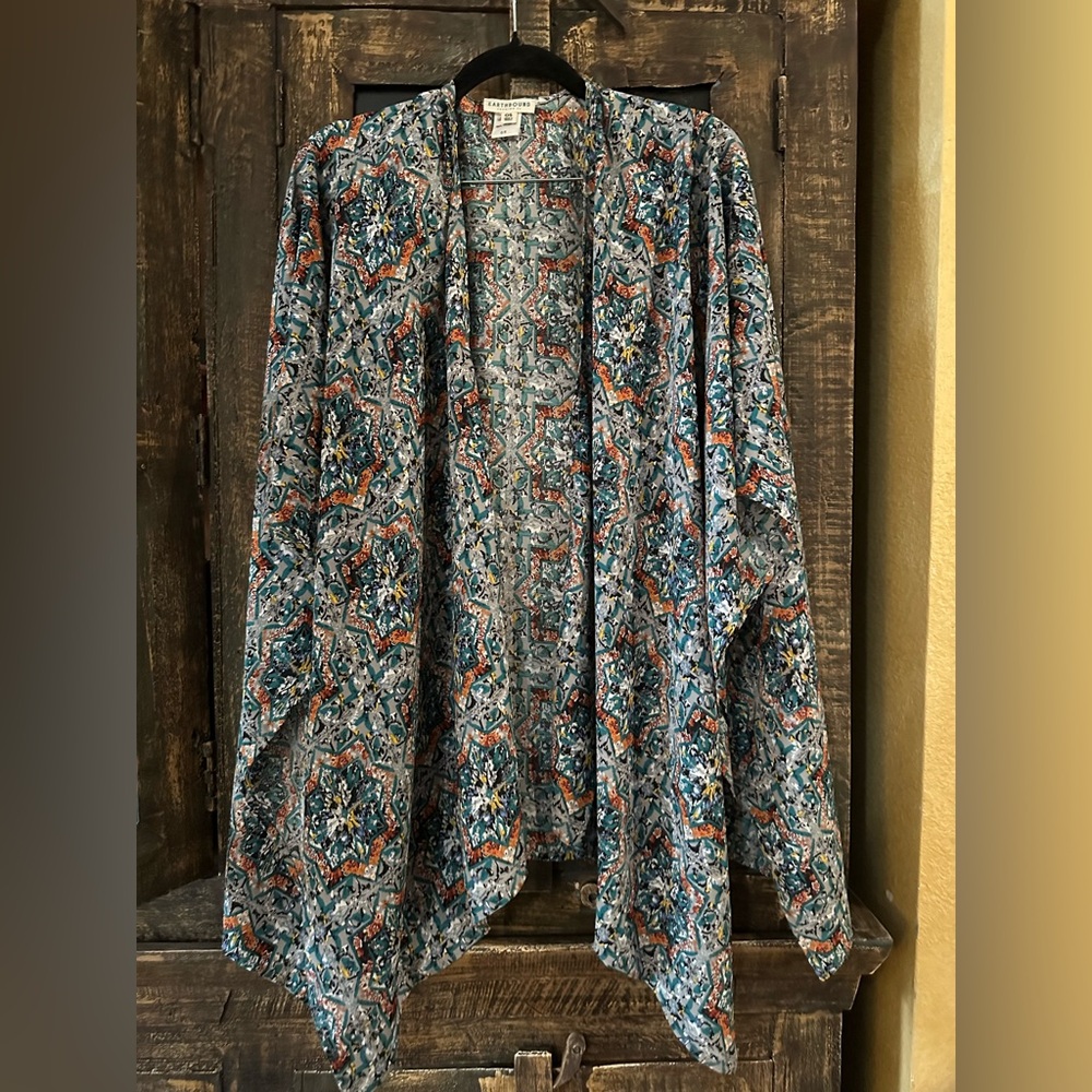 EARTHBOUND Blue and Orange Patterned Kimono O/S